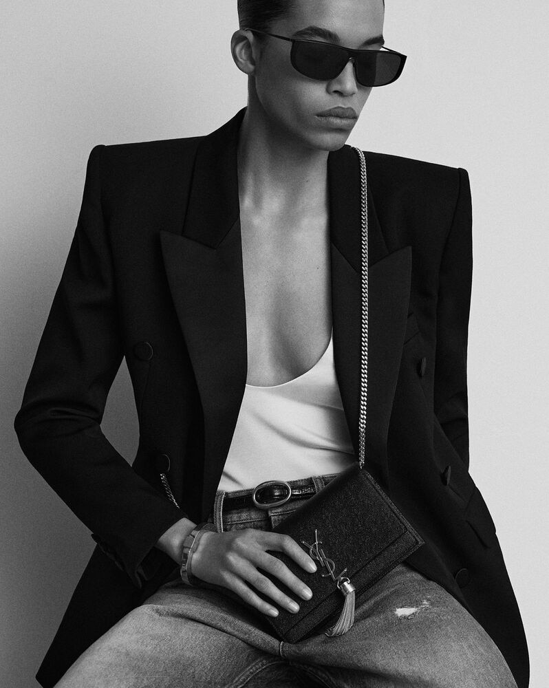 KATE SMALL TASSEL IN GRAIN DE POUDRE EMBOSSED LEATHER