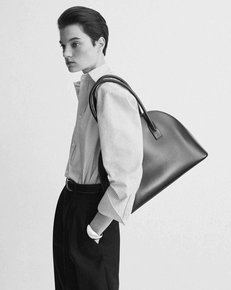 duffle SAC DE JOUR in supple leather