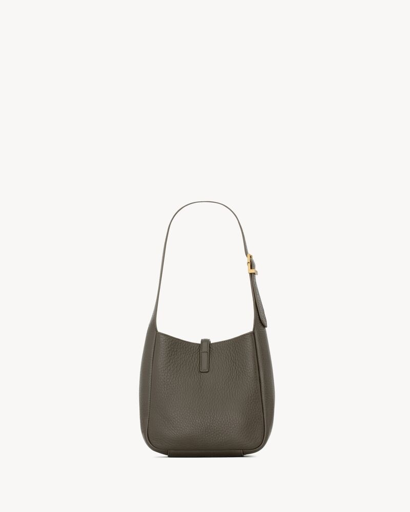 LE 5 À 7 supple baby in grained leather