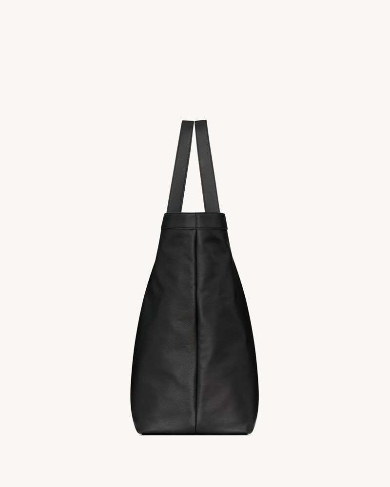 Y MAXI tote in leather