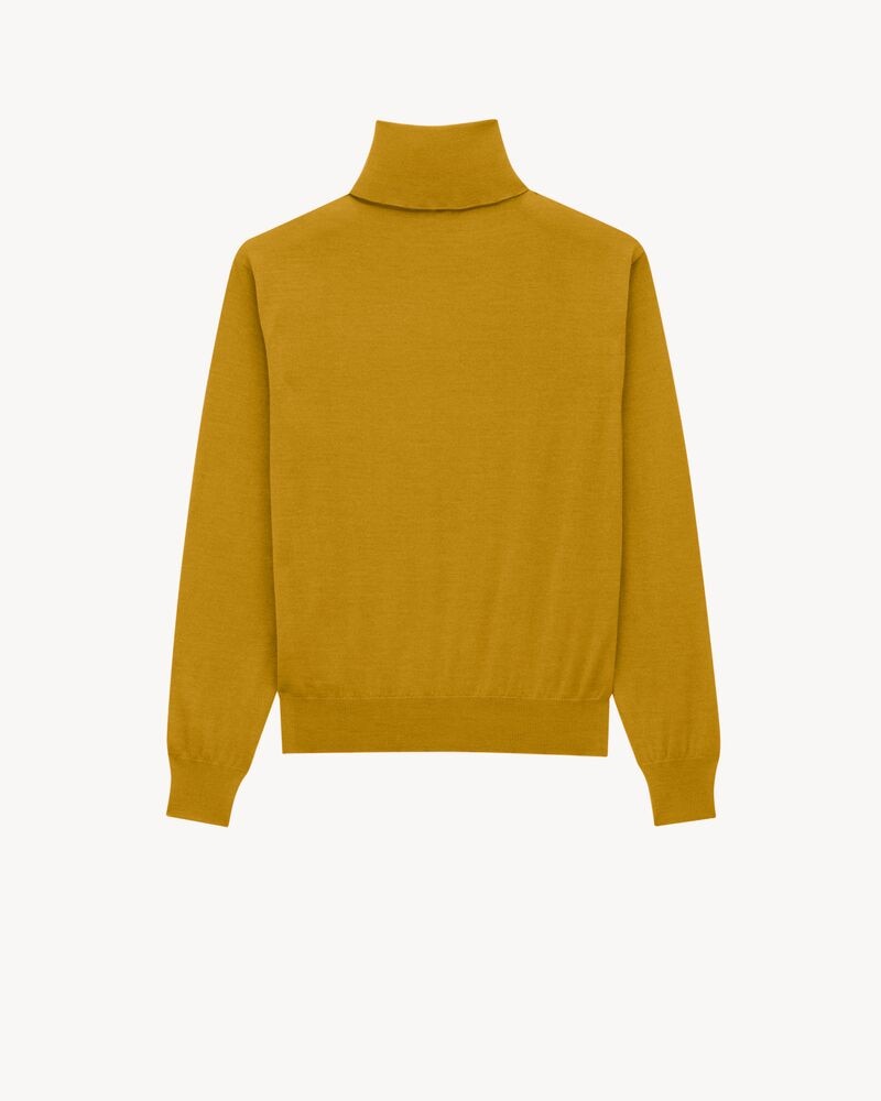 turtleneck in cashmere