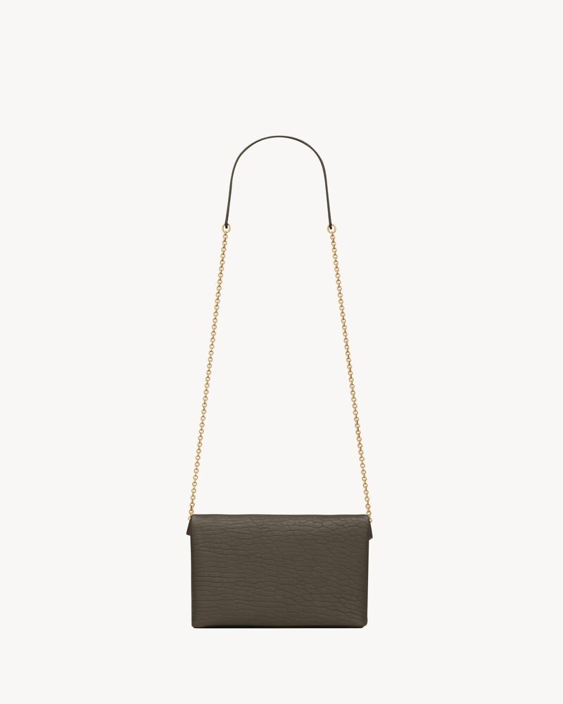 CASSANDRE chain pouch in lambskin