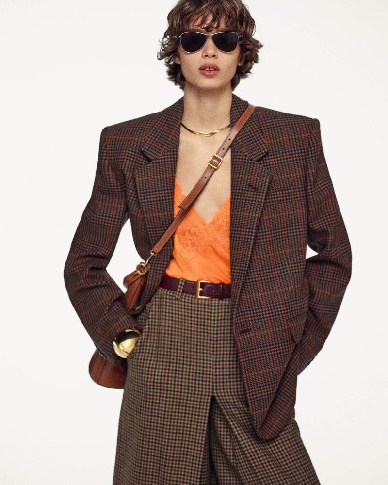 Looks > Women Fall 25 > Look 23