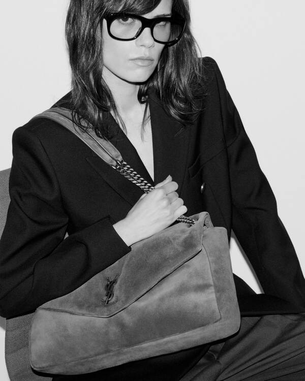 Calypso > semi edito > double 1 > visual 1